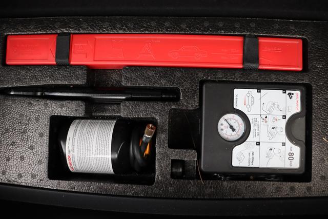 MG MG4 Luxury X-Power 4 