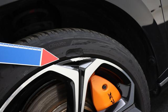 MG MG4 Luxury X-Power 4 