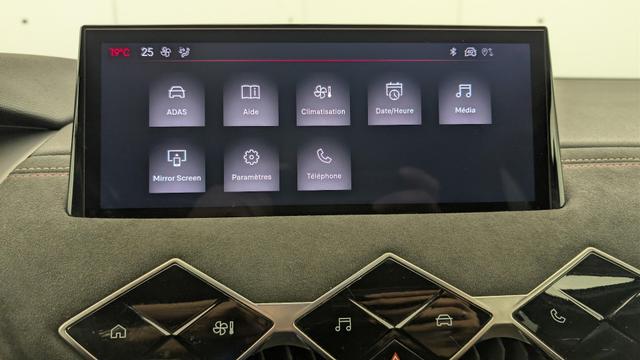 DS Automobiles 3 PureTech 100 BVM6 Performance Line 