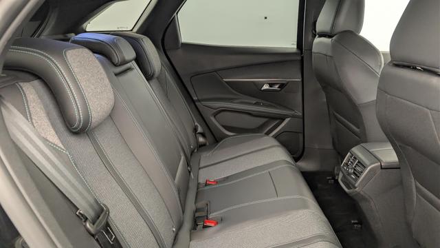 Peugeot 3008 Hybrid 180 e-EAT8 Allure Pack 