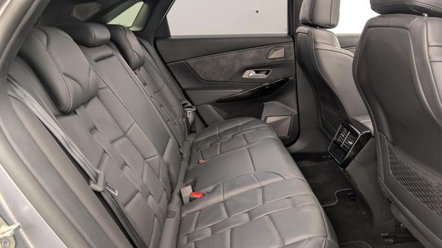 DS Automobiles 7 Hybride E-Tense 300 EAT8 4x4 Rivoli (Crossback) 