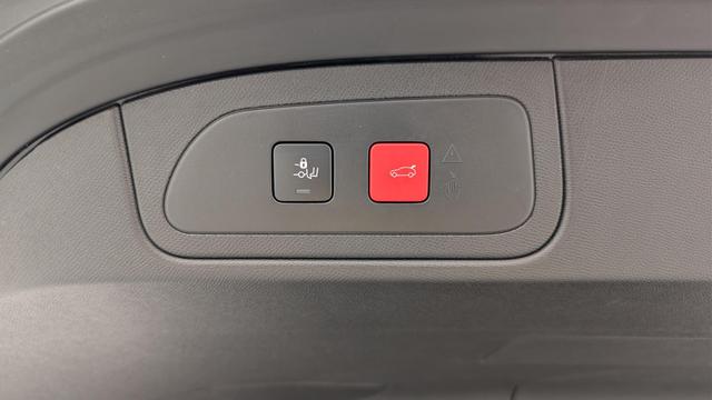 DS Automobiles 7 Hybride E-Tense 300 EAT8 4x4 Rivoli (Crossback) 