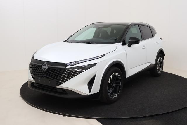 Nissan Qashqai - N-Connecta Winter Comfort + PANO 2 Tone