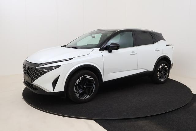 Nissan Qashqai N-Connecta Winter Comfort + PANO 2 Tone 