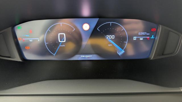 Peugeot 2008 100 S&S BVM6 Allure 