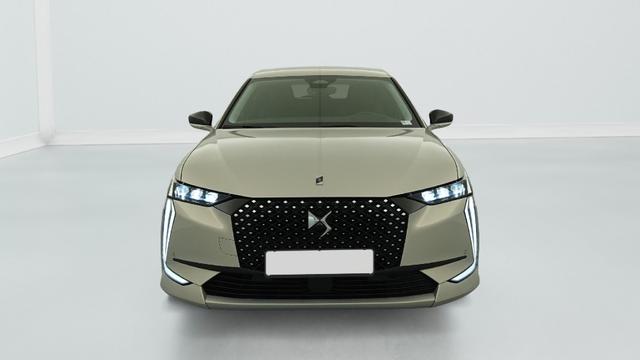 DS Automobiles 4 PureTech 130 EAT8 Etoile - Alcantara 