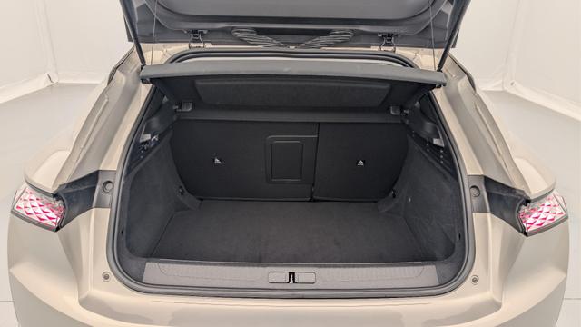 DS Automobiles 4 PureTech 130 EAT8 Etoile - Alcantara 