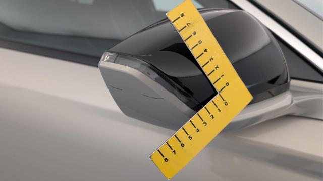 DS Automobiles 4 PureTech 130 EAT8 Etoile - Alcantara 