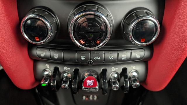 MINI 231 CH JOHN COOPER WORKS BVA6 FINITION JCW EXCLUSIVE DESIGN 