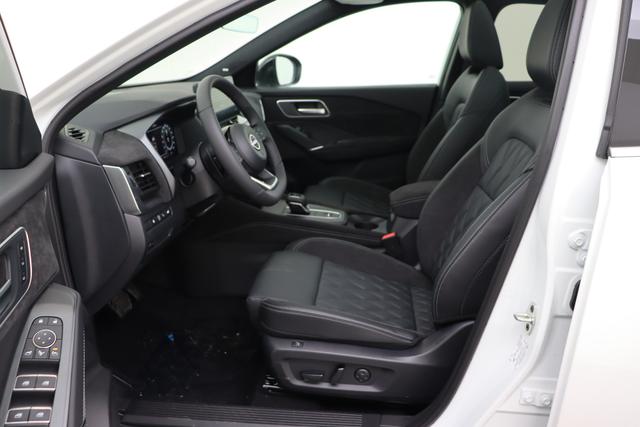 Nissan Qashqai Tekna Plus 