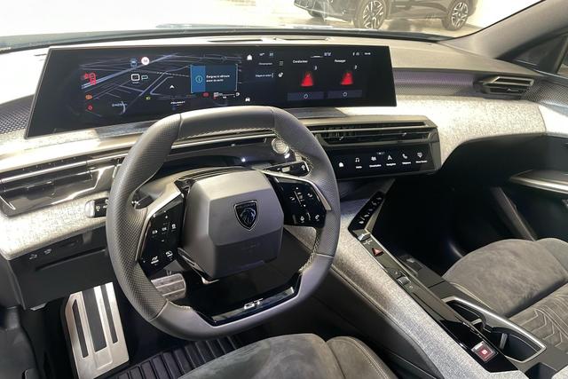 Peugeot 3008 Hybrid 145 e-DCS6 GT 