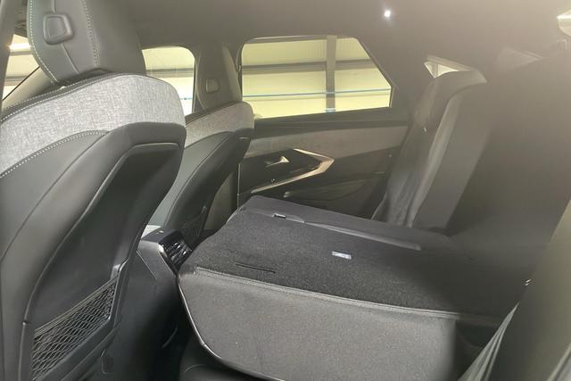 Peugeot 3008 Hybrid 145 e-DCS6 GT 