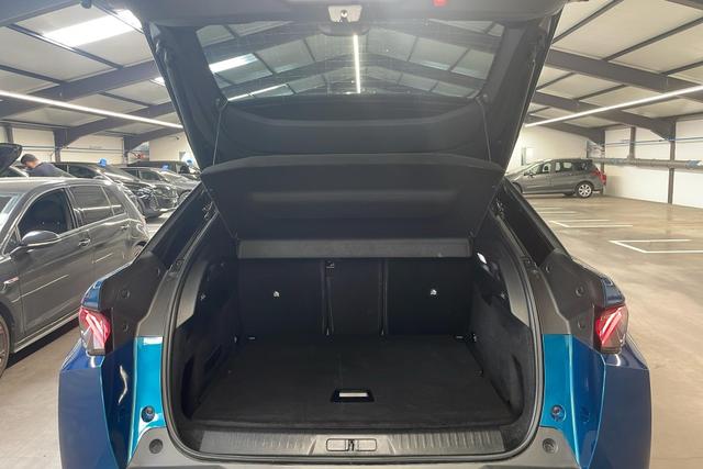 Peugeot 3008 Hybrid 145 e-DCS6 GT 