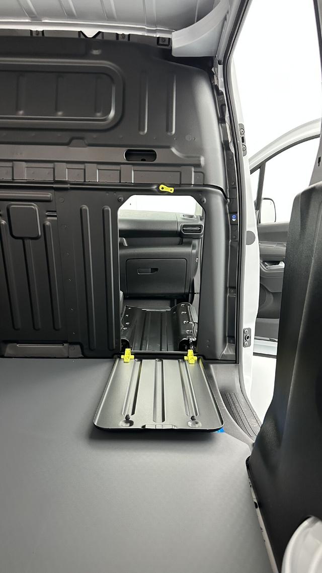 Citro&euml;n Berlingo Kastenwagen XL 950kg 