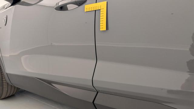 Peugeot 408 Hybrid 145 e-DCS6 GT 