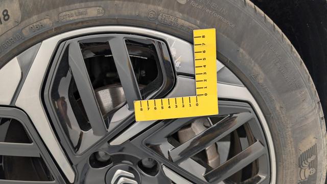 Citro&euml;n C4 BlueHDi 130 EAT8 Max 