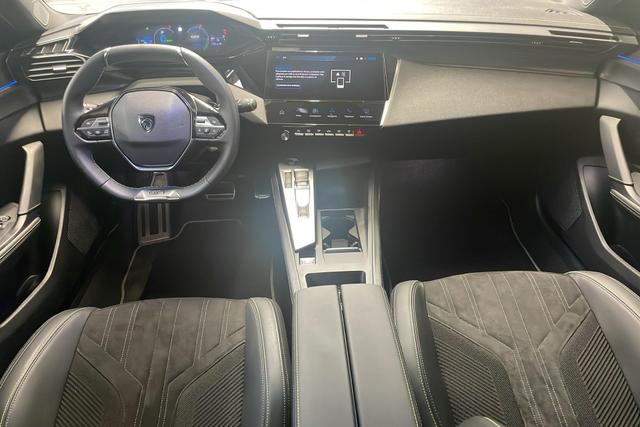 Peugeot 408 PHEV 225 e-EAT8 GT 