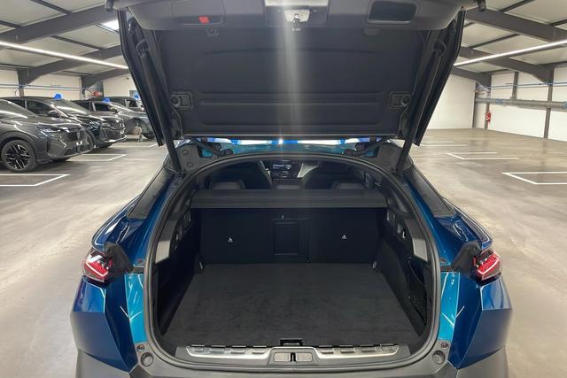 Peugeot 408 PHEV 225 e-EAT8 GT 