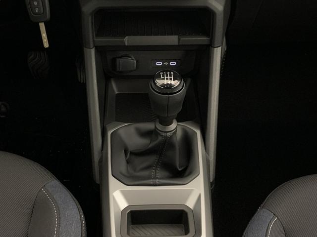 Dacia Bigster Mild Hybrid 140 Expression 