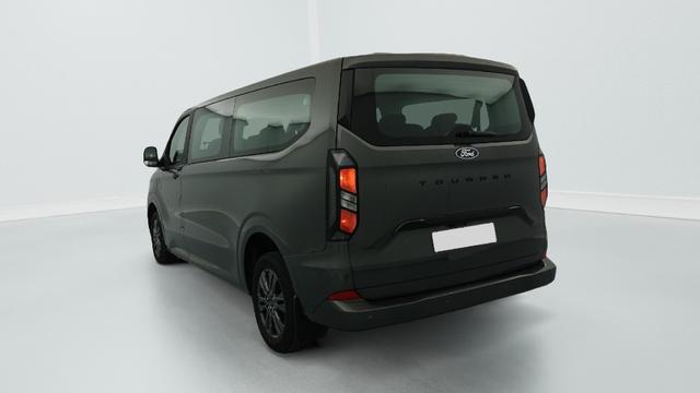 Ford Tourneo 320 L2H1 2.0 EcoBlue 150 ch Titanium 