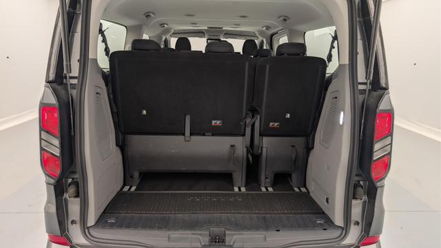 Ford Tourneo 320 L2H1 2.0 EcoBlue 150 ch Titanium 