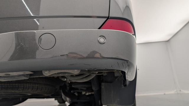 Ford Tourneo 320 L2H1 2.0 EcoBlue 150 ch Titanium 