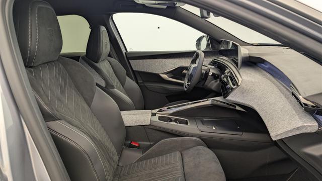 Peugeot 3008 Hybrid 145 e-DCS6 GT 