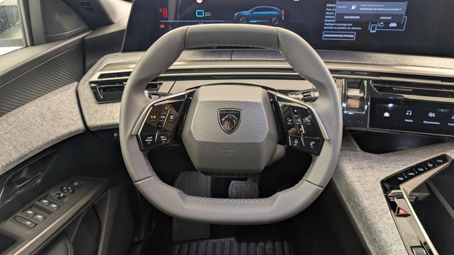 Peugeot 3008 Hybrid 145 e-DCS6 Allure 