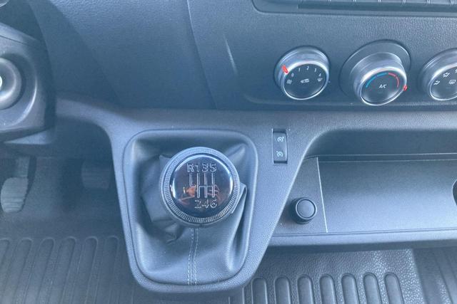 Renault Master Kastenwagen TRAC F3500 L2H2 BLUE DCI 150 GRAND CONFORT 