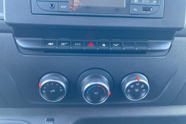 Renault Master Kastenwagen TRAC F3500 L2H2 BLUE DCI 150 GRAND CONFORT 