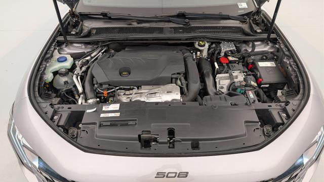 Peugeot 508 Hybrid 225 e-EAT8 Allure 