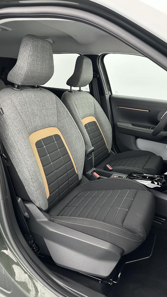 Citro&euml;n C3 Aircross PLUS 