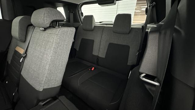 Citro&euml;n C3 Aircross PLUS 
