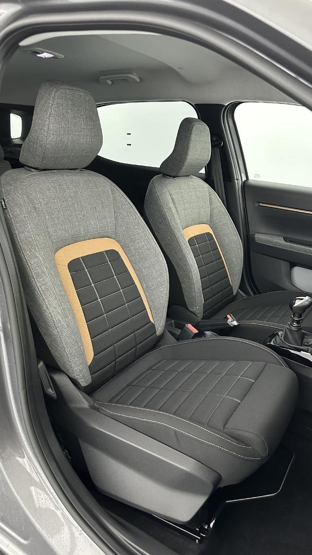 Citro&euml;n C3 Aircross PLUS 