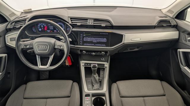 Audi Q3 35 TFSI 150 ch S tronic 7 Design 