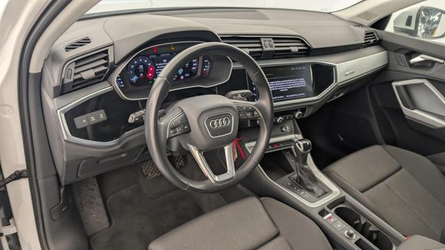 Audi Q3 35 TFSI 150 ch S tronic 7 Design 