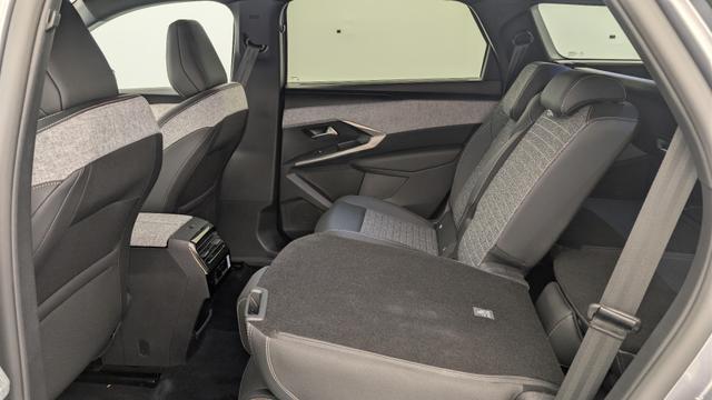 Peugeot 5008 HYBRID 145 CH E-DCS6 ALLURE 