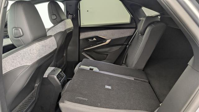 Peugeot 3008 Hybrid 145 e-DCS6 GT 