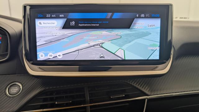 Peugeot 2008 Hybrid 145 e-DCS6 Allure 