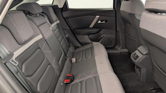 Citro&euml;n C4 PureTech 130 EAT8 Max 