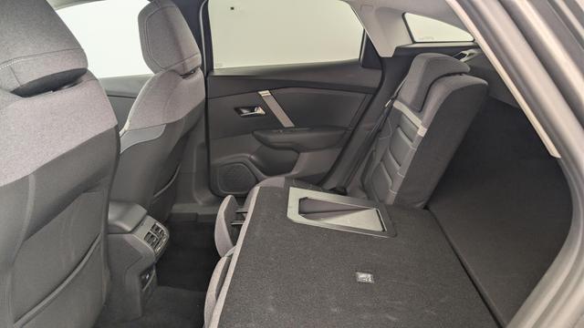 Citro&euml;n C4 PureTech 130 EAT8 Max 