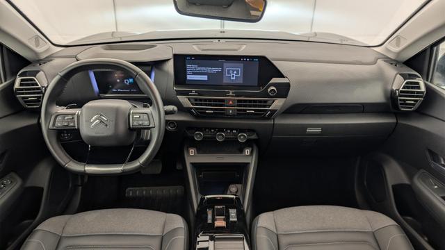 Citro&euml;n C4 PureTech 130 EAT8 Max 