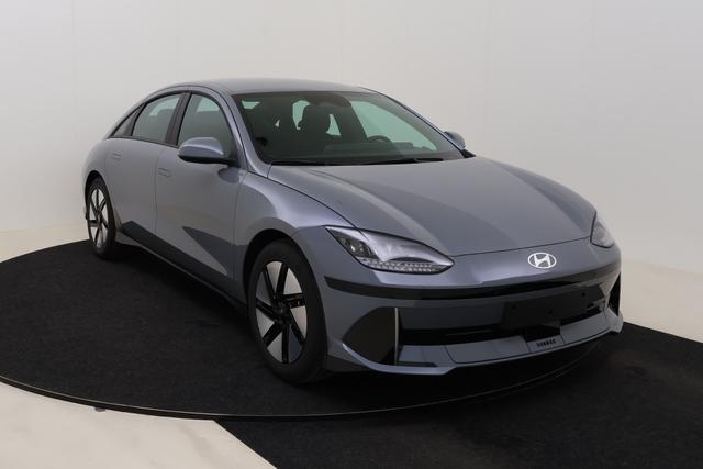 Hyundai IONIQ 6 Core 