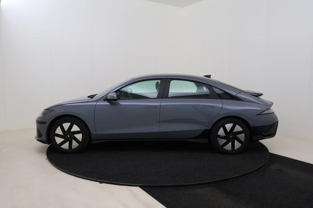 Hyundai IONIQ 6 Core 