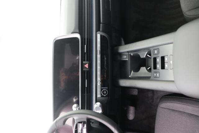 Hyundai IONIQ 6 Core 