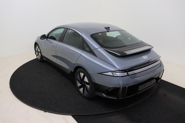 Hyundai IONIQ 6 Core 