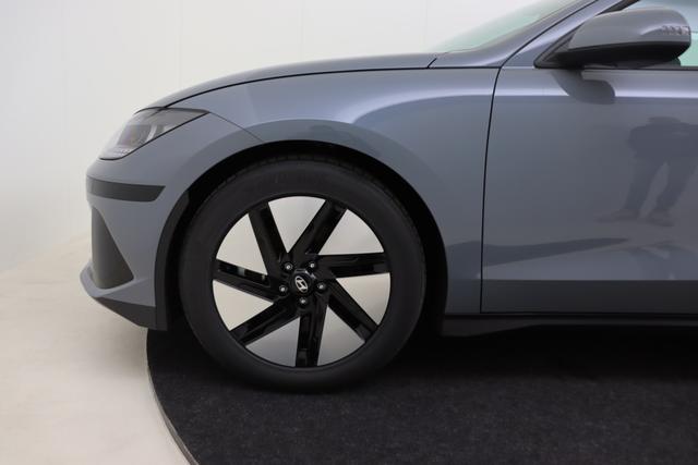 Hyundai IONIQ 6 Core 