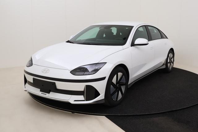 Hyundai IONIQ 6 - Core
