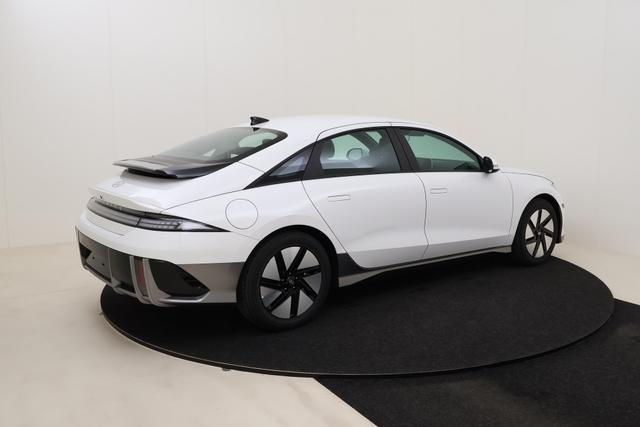 Hyundai IONIQ 6 Core 