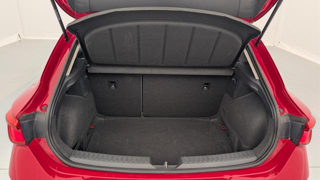 Seat Leon 2.0 TDI 150 DSG7 STYLE 